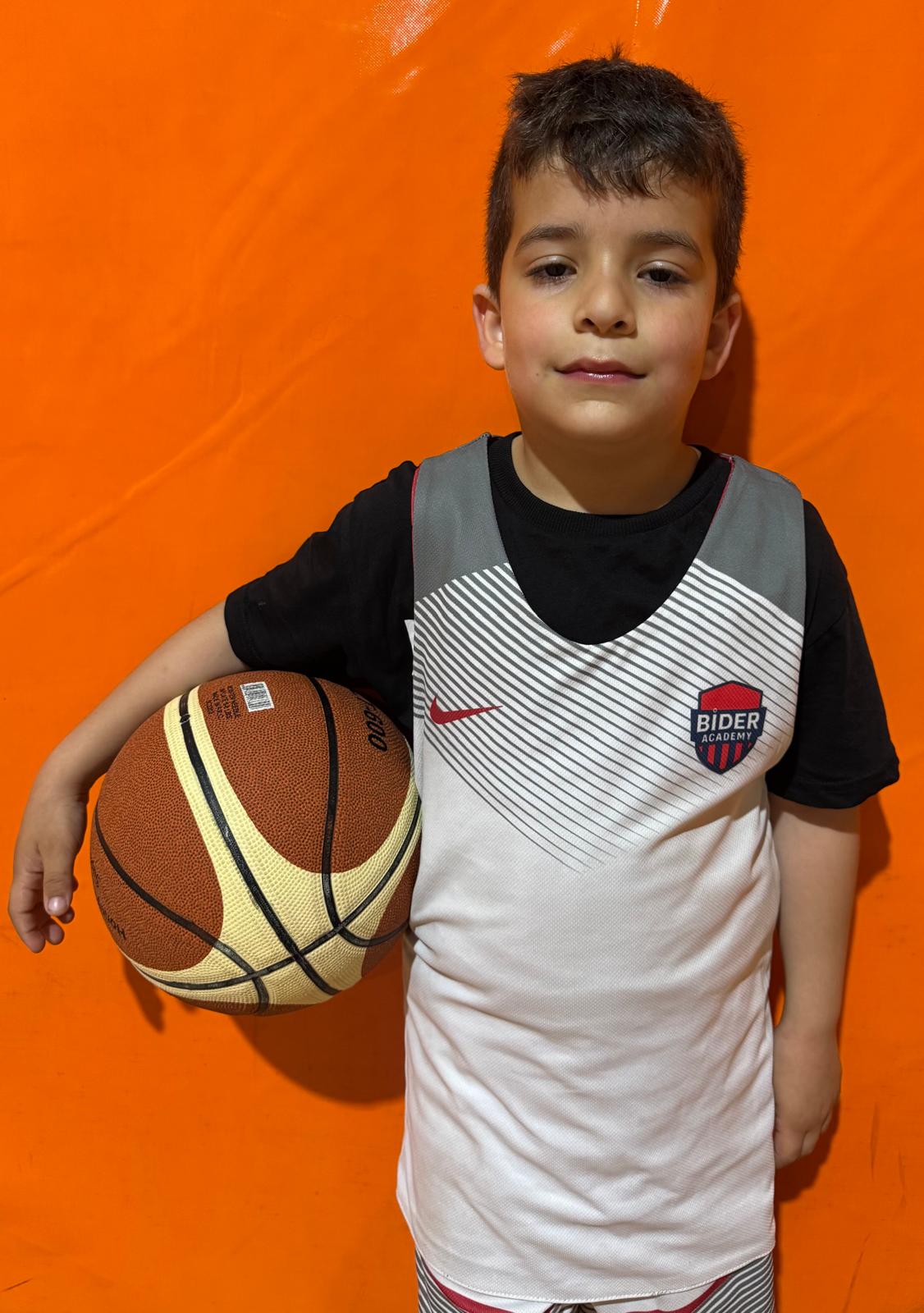 Ali AKCAN